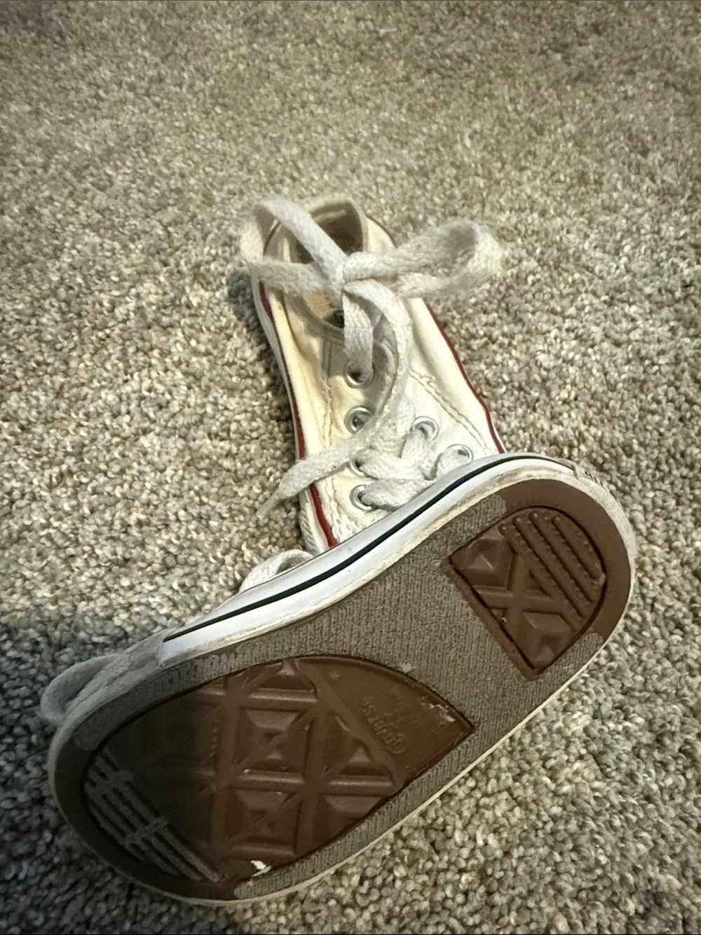 Baby Converse size 5 White Canvas Low-Top Sneakers with Red Trim